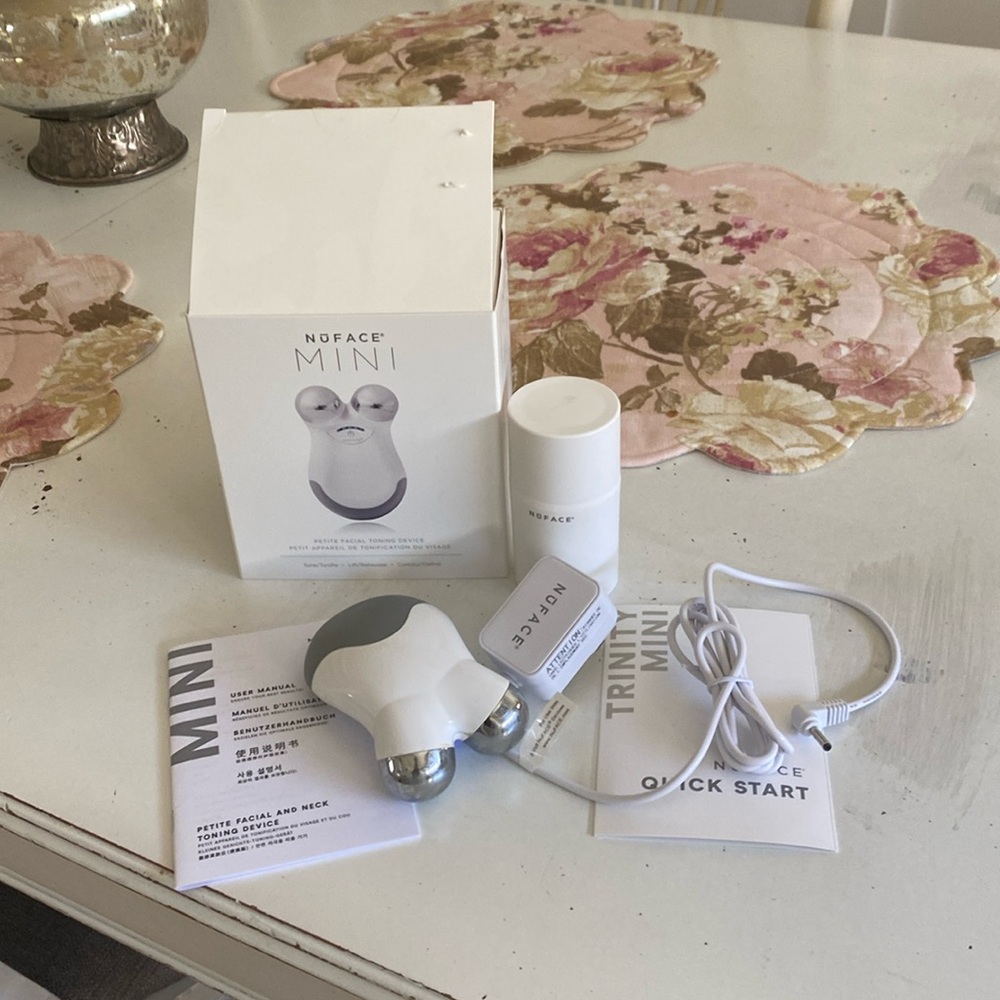 Mini Nuface.  Used 2 times.